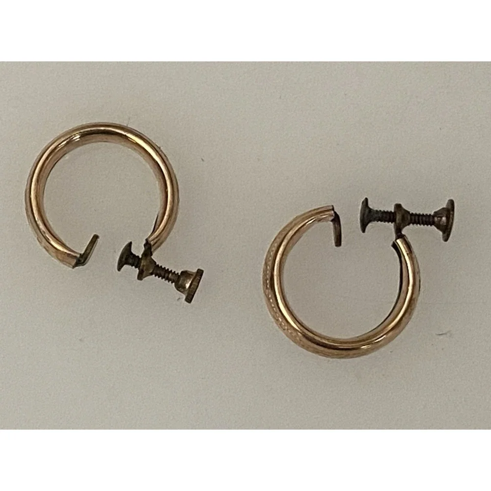 Vintage Etched Yellow Gold Tone Filled? Hoop Screw Back Earrings Huggie 1930-40s